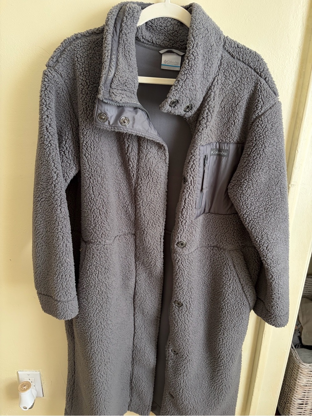 Columbia Women's Gray Sherpa Fleece Jacket